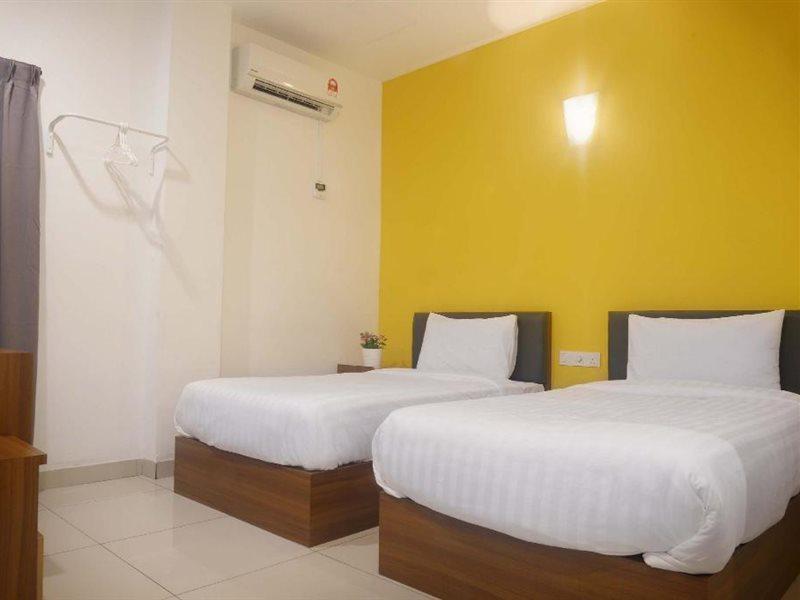 Brezza Hotel Ситиаван Экстерьер фото